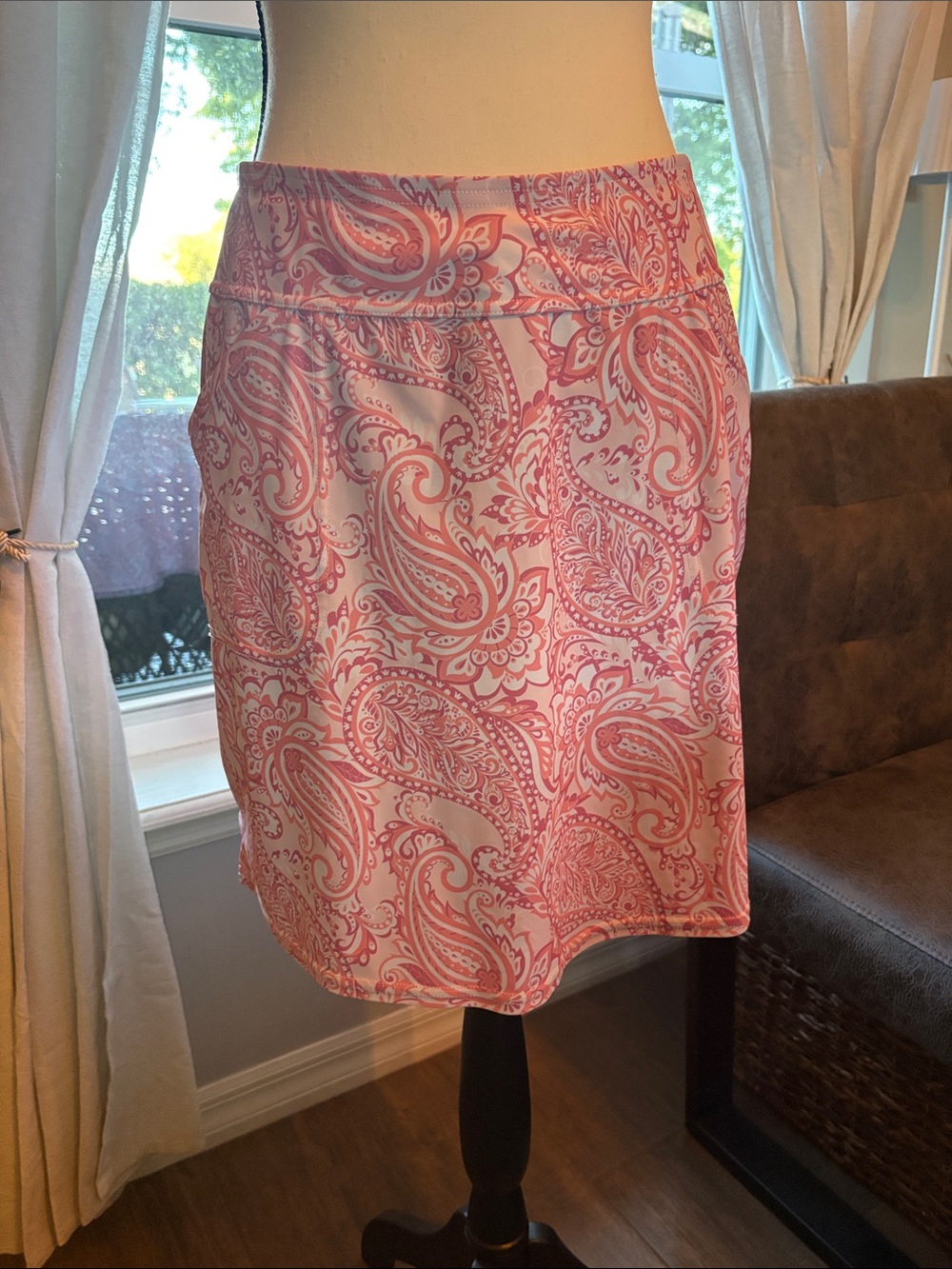 Women's Pink Paisley athletic Skort: NWOT